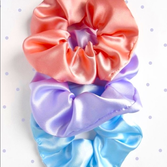 #Homemade SCRUNCHIES - Picture 2 of 2